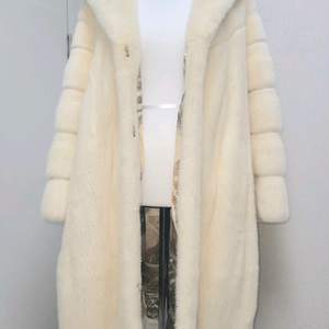 펄화이트 컬러 휘메일 코펜 퍼플 등급 빅후드 밍크 코트