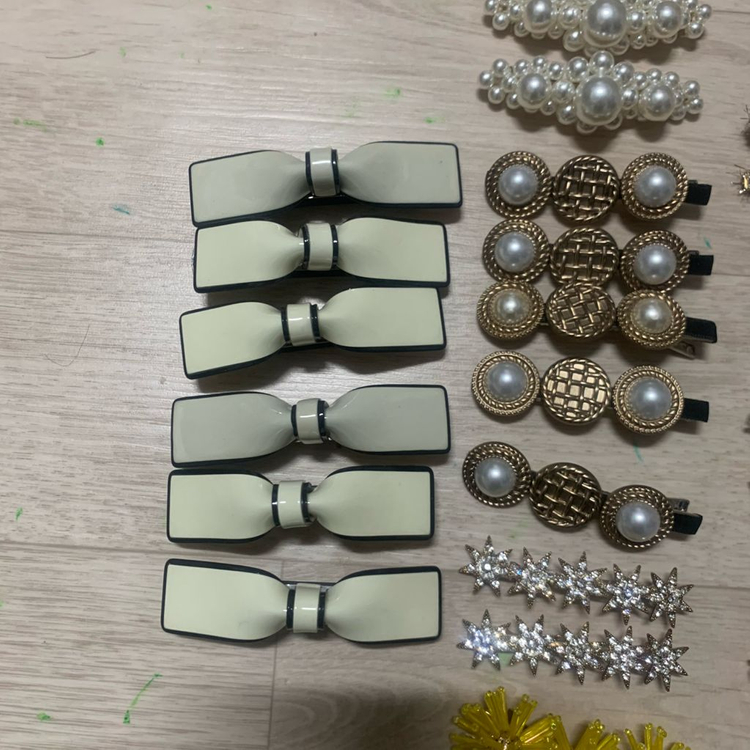 폐업정리) 포인트 헤어핀 모음 (리본,큐빅.아세테이트)--1