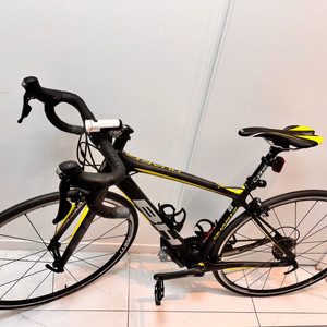 BH 쿼츠 105 카본 로드 자전거