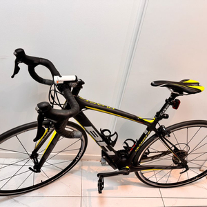 BH 쿼츠 105 카본 로드 자전거
