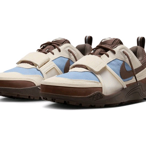 (265) 새상품 나이키 줌필드 잭스