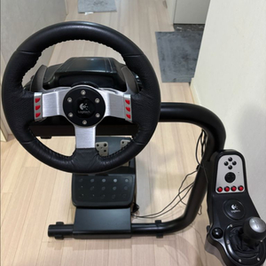 Logitech 로즈텍 G27 레이싱휠 + 쉬프터 + 싸울아비 거치대 세트 이미지