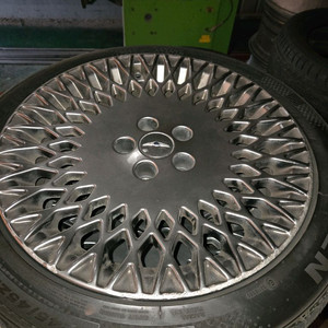 19인치 순정 휠 타이어 세트