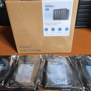 시놀로지DS925+[미개봉]+정품 HDD16TB[미개봉]