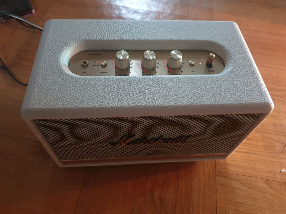 마샬 액톤2 블루투스 스피커 화이트 판매합니다.--1