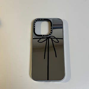 케이스티파이 WRAPPED IN A BOW 아이폰 15 Pro 미러 케이스