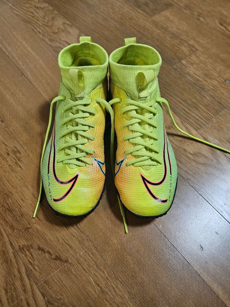 나이키 머큐리얼 슈퍼플라이 7 풋살화 축구화 사이즈220 이미지