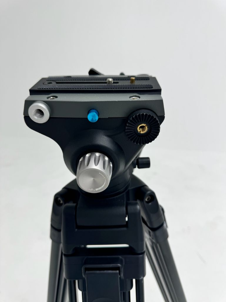 맨프로토 삼각대 190 + 141rc 헤드 / 유압식 비디오 삼각대--5