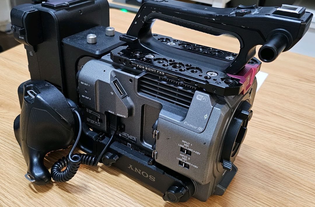 소니 FX9 XDCA 틸타 세트--3