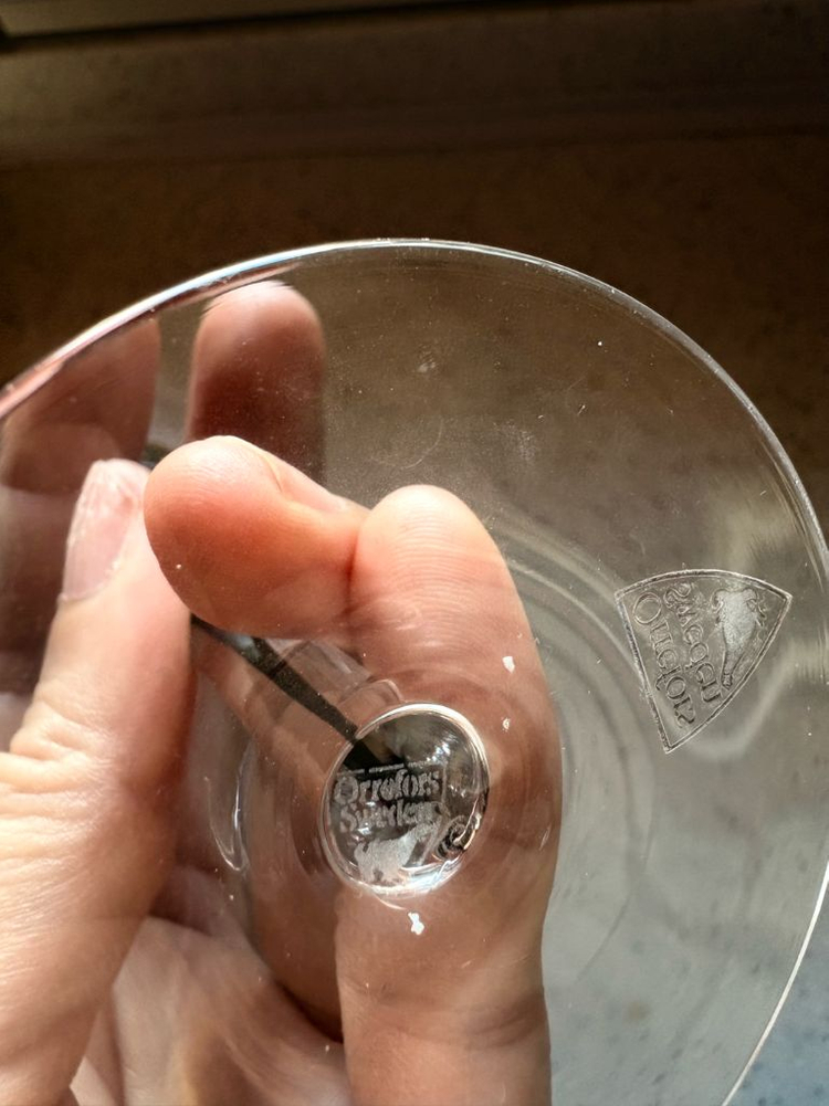 오레포스 인터메조 블랙 와인잔 2개 이미지