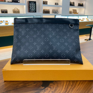 루이비통 포쉐트 디스커버리 모노그램 이클립스 클러치백 [중고명품 리셀온]