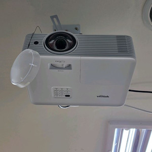비비텍 단초점 빔프로젝터 MW596ST HD해상도 강의용 회의용 학원용 프로젝터