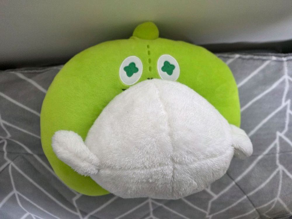 넷마블프렌즈 레옹 여행용 목쿠션--1