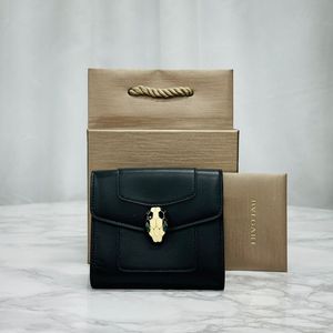 [정품][10/9.5] 불가리 세르펜티 3단 지갑 블랙그린