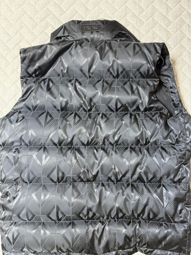 백화점 정품 새상품 디올 남성 패딩조끼 48 이미지