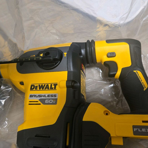 디월트 함마드릴 dch417 최상위모델 60V