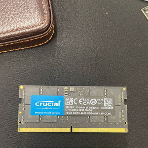 DDR5 16G 5600 노트북용 16GB Crucial 개당 22만원