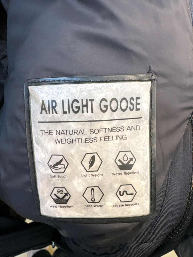 최종 할인) 버버리 블랙 구스 롱 패딩 코트 L--4