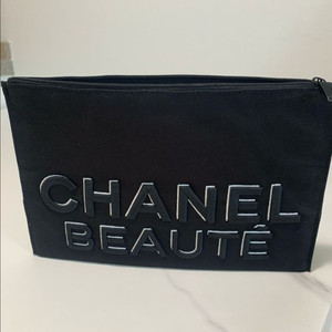샤넬 뷰티 파우치