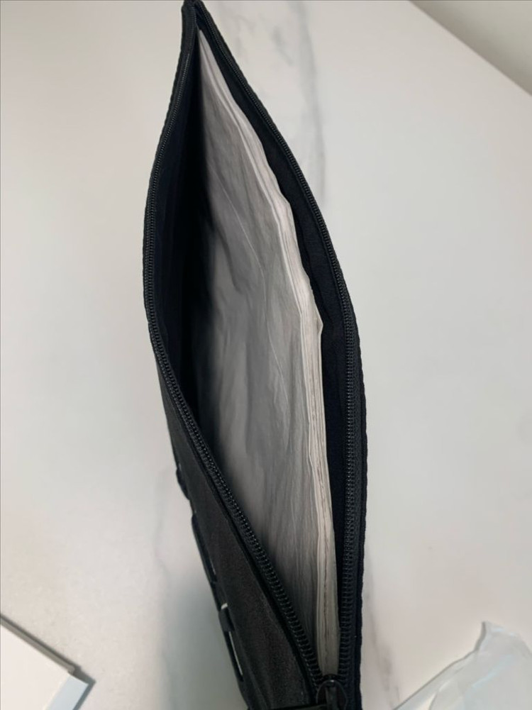 샤넬 뷰티 파우치--2