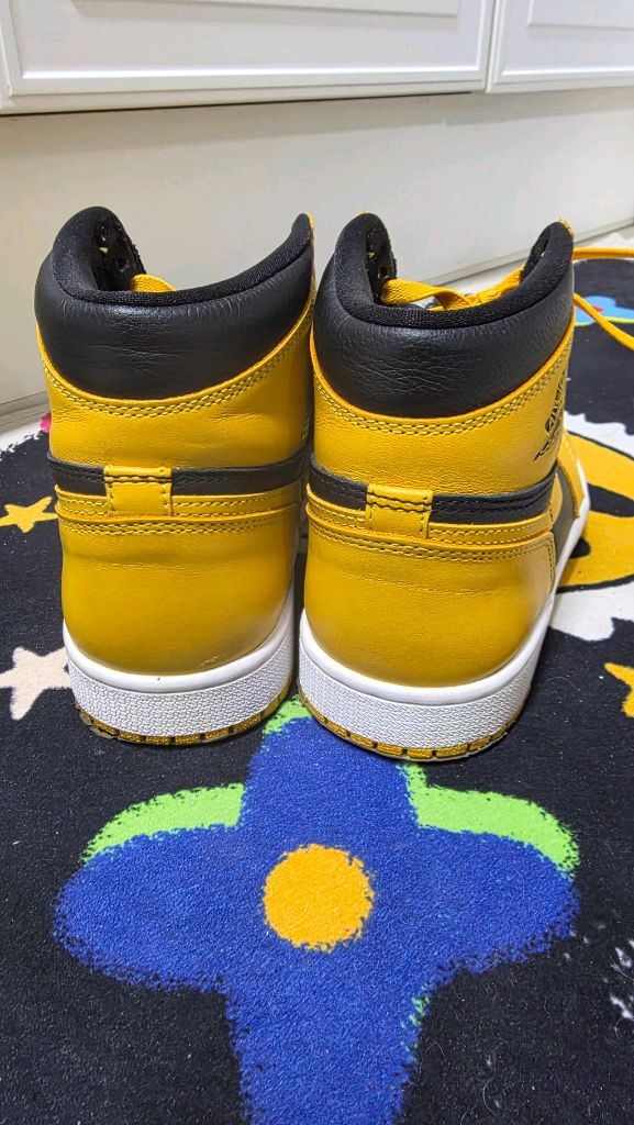 나이키 에어 조던 1 레트로 하이 OG 폴른 이미지