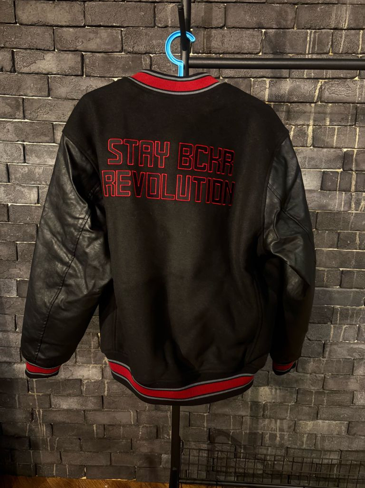 [새상품/XL] 버커루 남성 야구점퍼--4