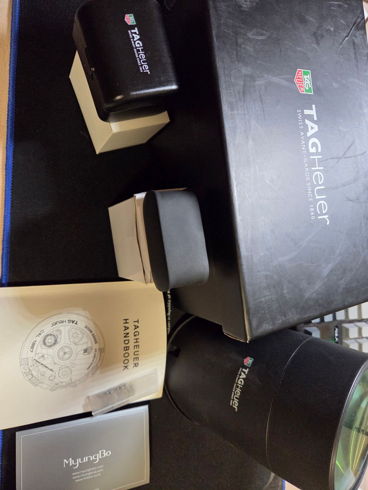 태그호이어 링크 칼리버7 42mm 오토 블랙 풀세트 + 워치 와인더 세트 이미지