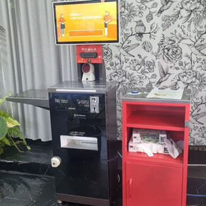 무인가게용품 일체(키오스크, 진열대, cctv) 이미지