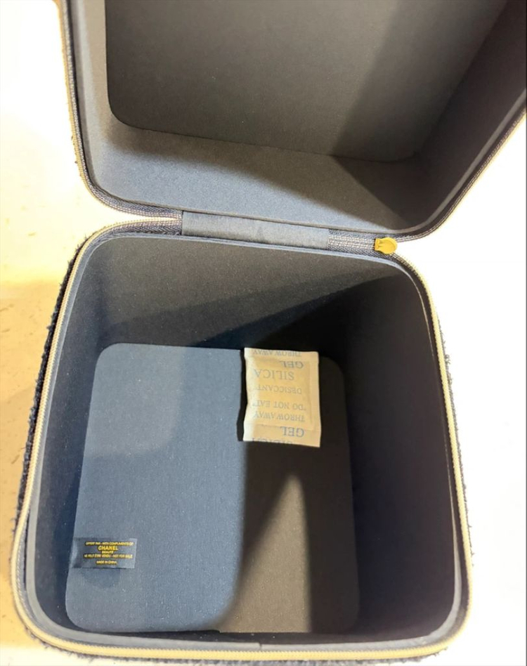 샤넬 뷰티베니티박스(새상품)--1