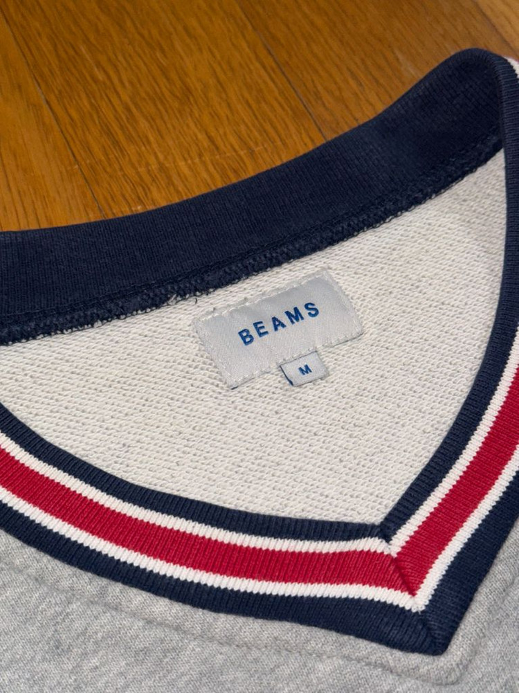 빔즈 BEAMS 브이넥 스웨터 맨투맨 M 100-105--1
