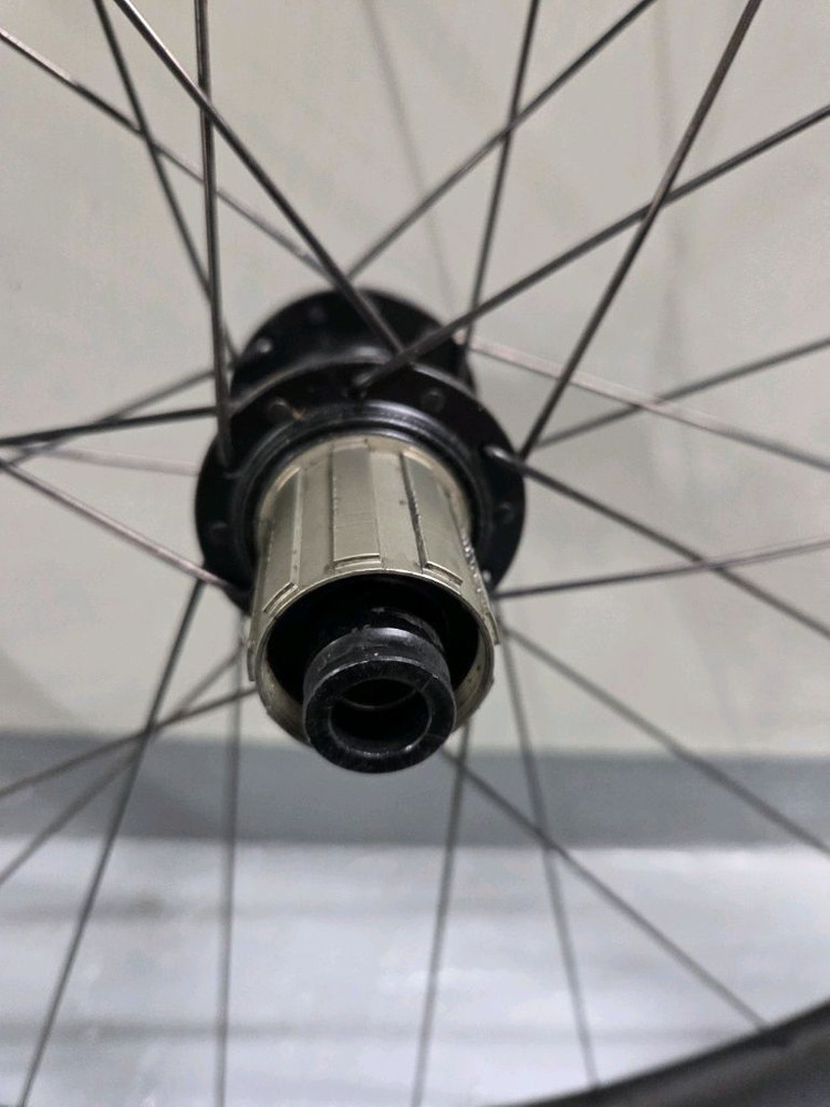 파스포츠 아이안테 c4 45mm 리어 카본휠--5