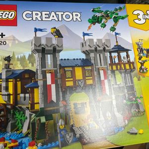 레고 31120 캐슬 판매합니다.