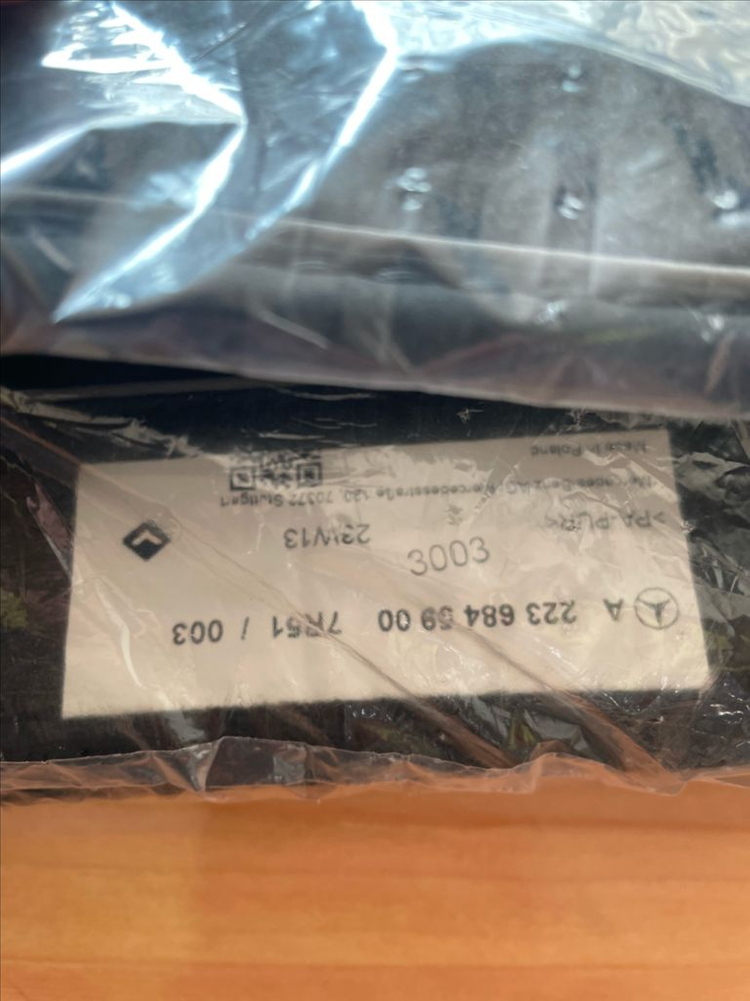 벤츠 s클래스 순정 발매트 판매합니다.--2