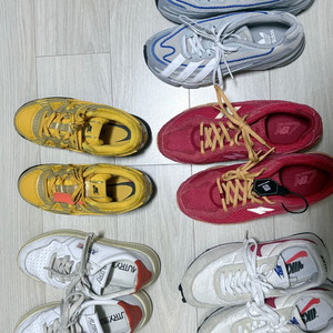 결제 전 문의 주세요) 아디다스 나이키 오트리 뉴바란스 운동화