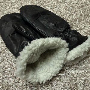 여성용 검정 가죽 털 안감 벙어리 장갑