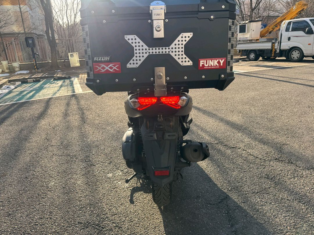 야마하 nmax155 23년 최상급 팝니다--5