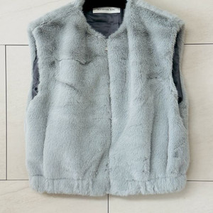 모스에디션/ 에코퍼 페이크 밍크 베스트(새상품)