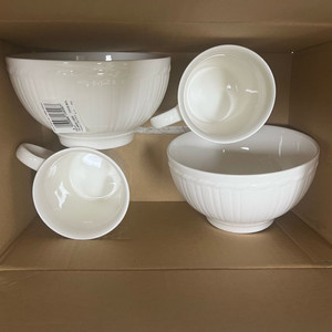 빌레로이앤보흐 첼리니 볼2개&머그컵2개(새제품)