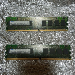 DDR2 램 RAM 삼성 1GB x2개 팝니다!! 이미지