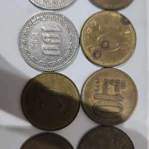 100원 1982년 10원 1993,1992,1973년 이미지