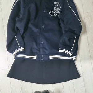 [아카이브 볼드 939] 네이비 아웃터 L (남녀공용)