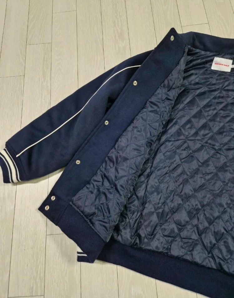 [아카이브 볼드 939] 네이비 아웃터 L (남녀공용)--3