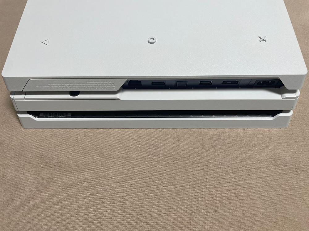 플스4프로 7128B 글레이셔화이트 풀박 S급(펌6.72) + SSD 1TB(미사용)--6