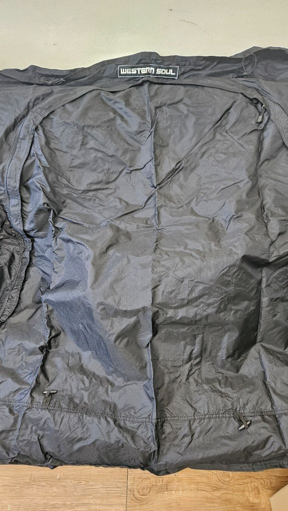 웨스턴소울 그랜드스타렉스 테일게이트 차박 텐트--5