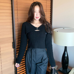 시예(siye) 시예샵 샵시예 네이비 홀리데이 라쿤 볼레노 니트세트 프리사이즈 새상품