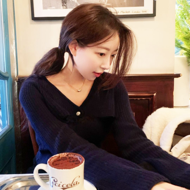 시예(siye) 시예샵 샵시예 네이비 홀리데이 라쿤 볼레노 니트세트 프리사이즈 새상품--1