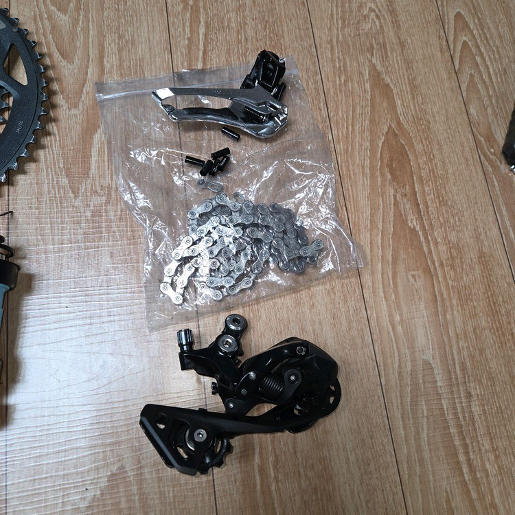 시마노105혼합그룹셋 이미지