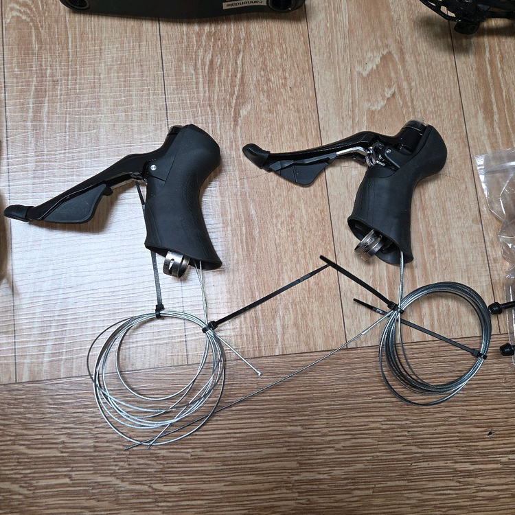 시마노105혼합그룹셋 이미지