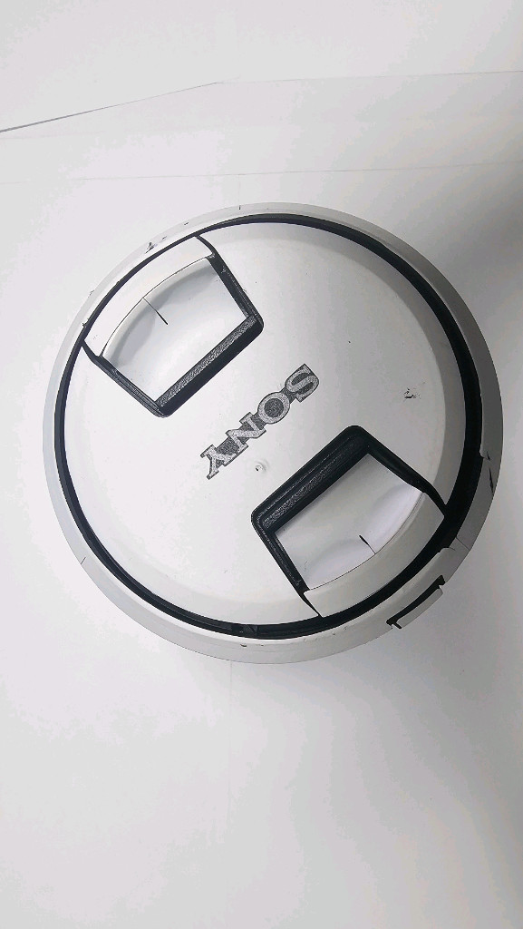 FE 85mm F1.4 GM II 렌즈 이미지