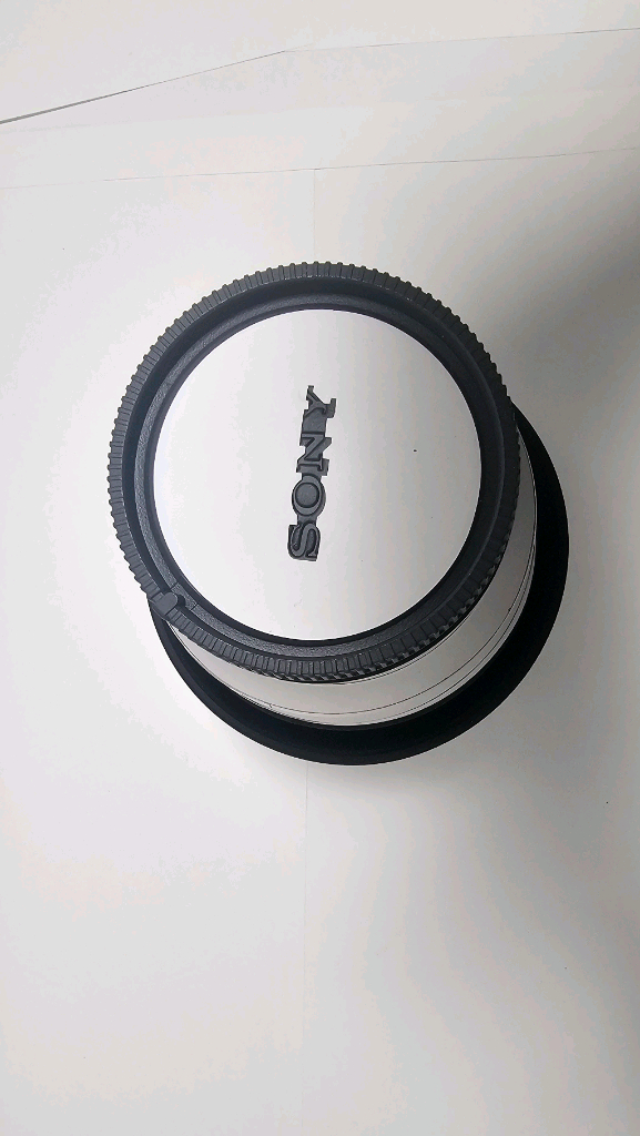 FE 85mm F1.4 GM II 렌즈 이미지